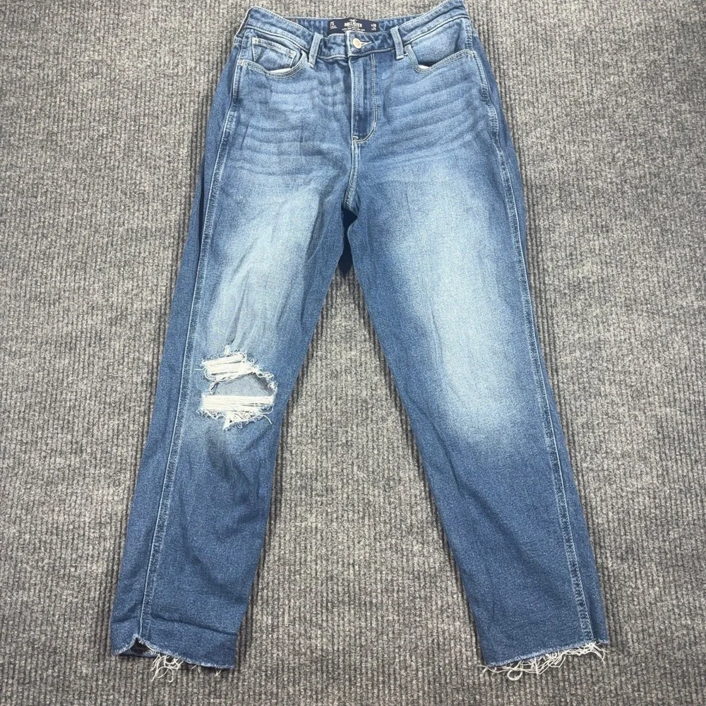 Hollister Ultra High Rise Mom Jeans Women 7S Blue Distressed Raw Hem Vintage